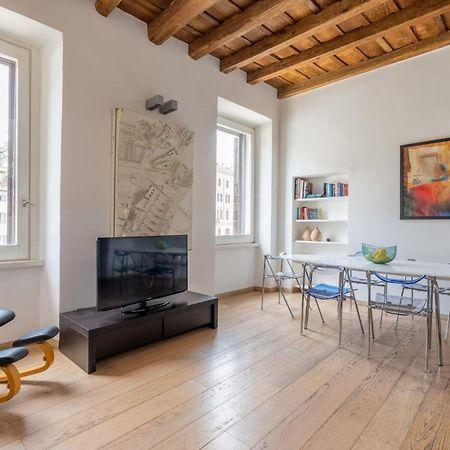 Modern Apartment In Campo De Fiori Róma Kültér fotó
