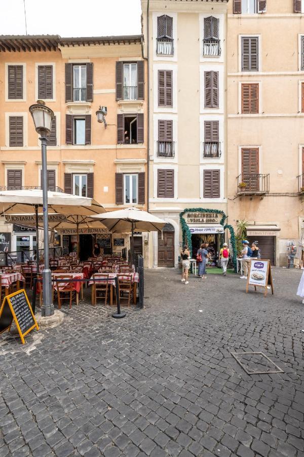 Modern Apartment In Campo De Fiori Róma Kültér fotó